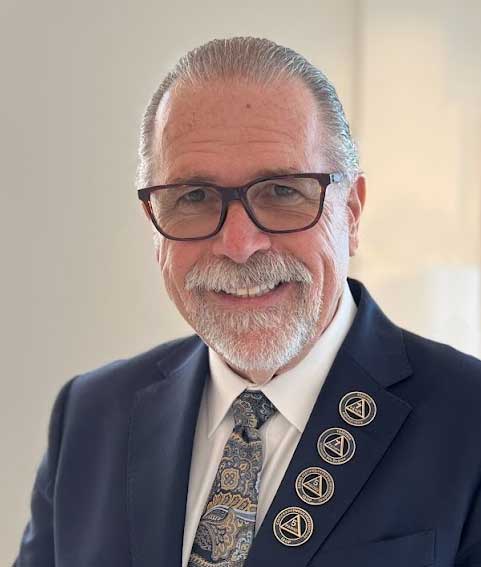 Hypnotherapy Instructor Cal Banyan Hypnosis Instructor Cal Banyan